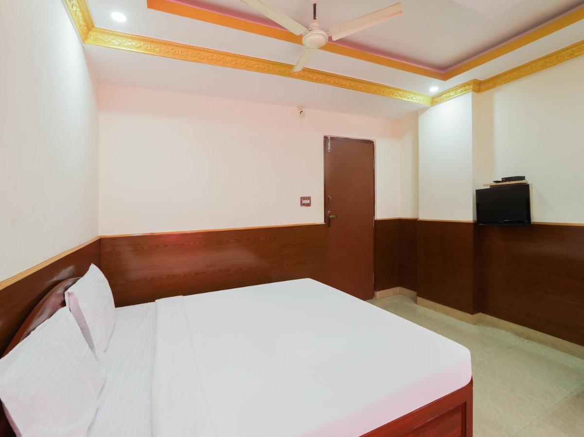 Capital O 84002 Hotel Top In Town President Kushālnagar 외부 사진